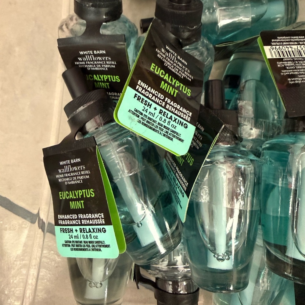 3 White Barn Eucalyptus Mint Wallflowers Refill - Teal & Black